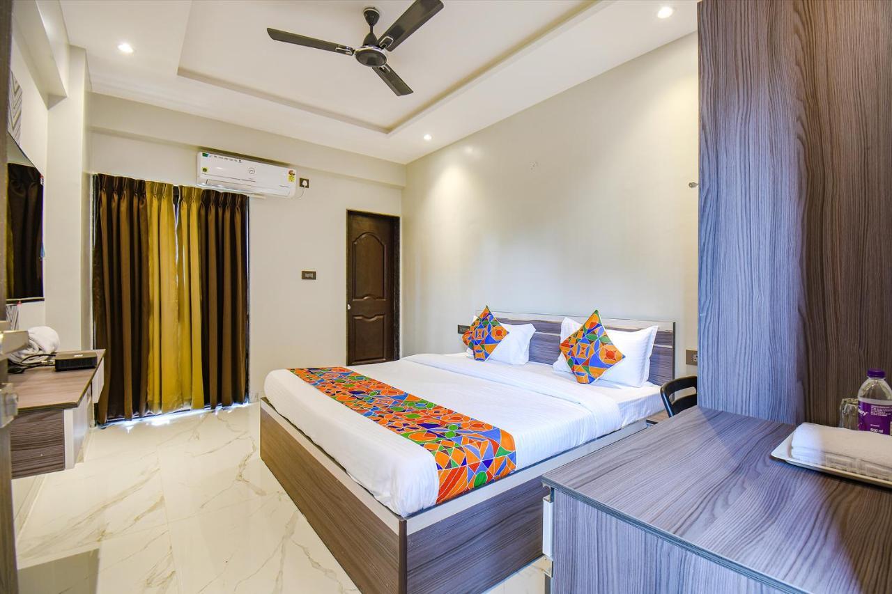 Fabhotel Gaurav Galaxy Pune Exterior foto