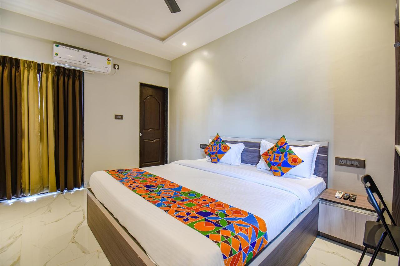 Fabhotel Gaurav Galaxy Pune Exterior foto